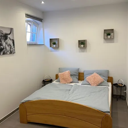 Ottenhof Apartment *